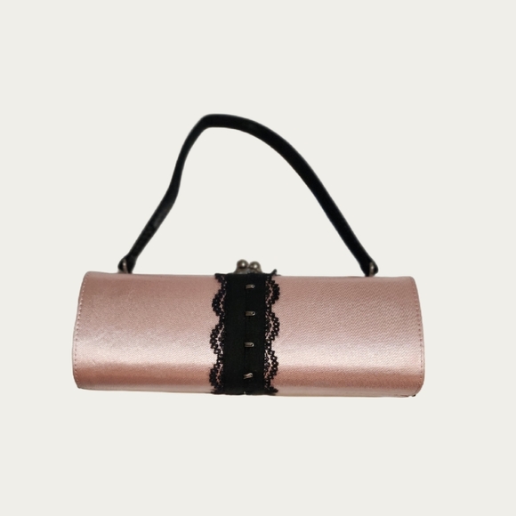 Elegant Pink Kisslock Clutch with Black Lace Trim - Picture 4 of 13